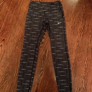 COPY - Nike leggings
